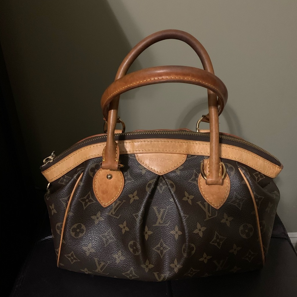 Authentic Louis Vuitton Purse